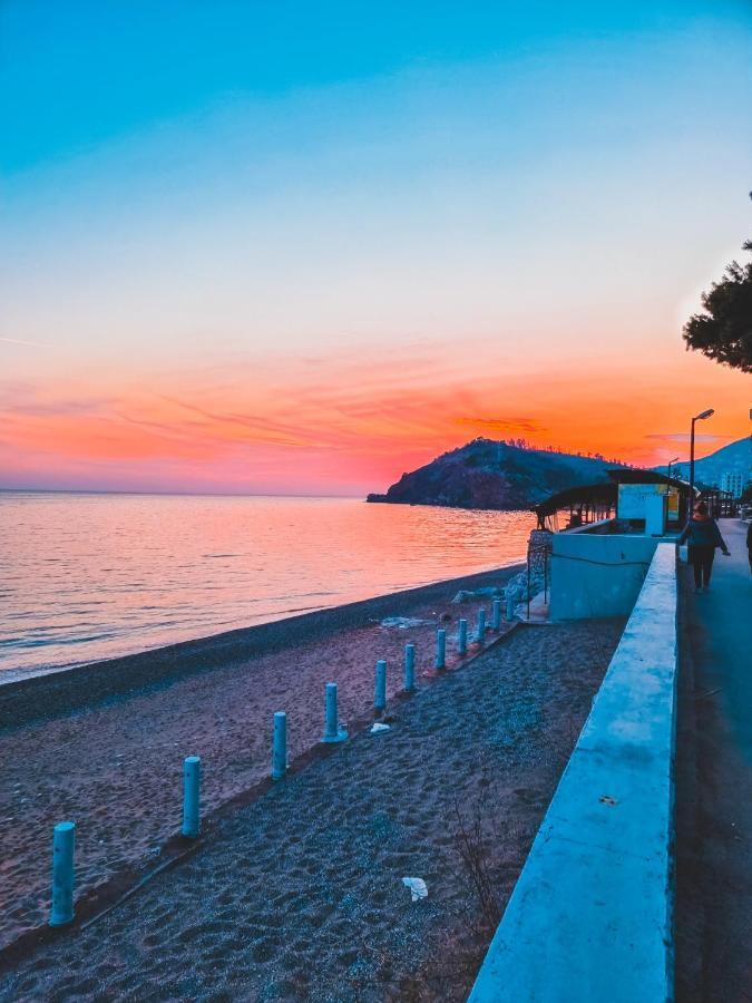 In Villa Guesthouse Sutomore Dış mekan fotoğraf
