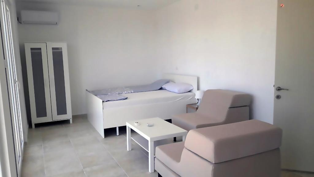 In Villa Guesthouse Sutomore Dış mekan fotoğraf
