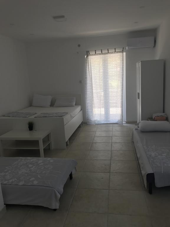 In Villa Guesthouse Sutomore Dış mekan fotoğraf