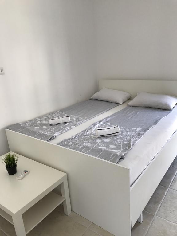 In Villa Guesthouse Sutomore Dış mekan fotoğraf